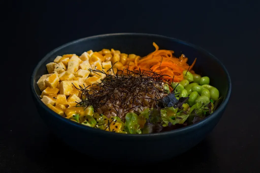 alimentació vegetarià poke bowl vegetarians